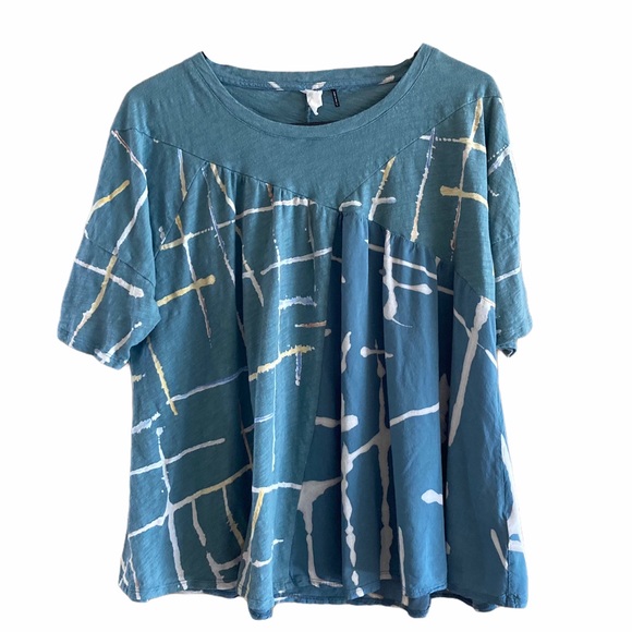 Anthropologie Akemi & Kin Oversized Tee - Picture 3 of 14